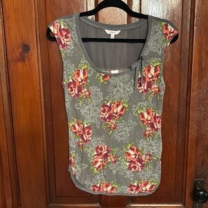 🍓3/$15🍓Floral dressy top